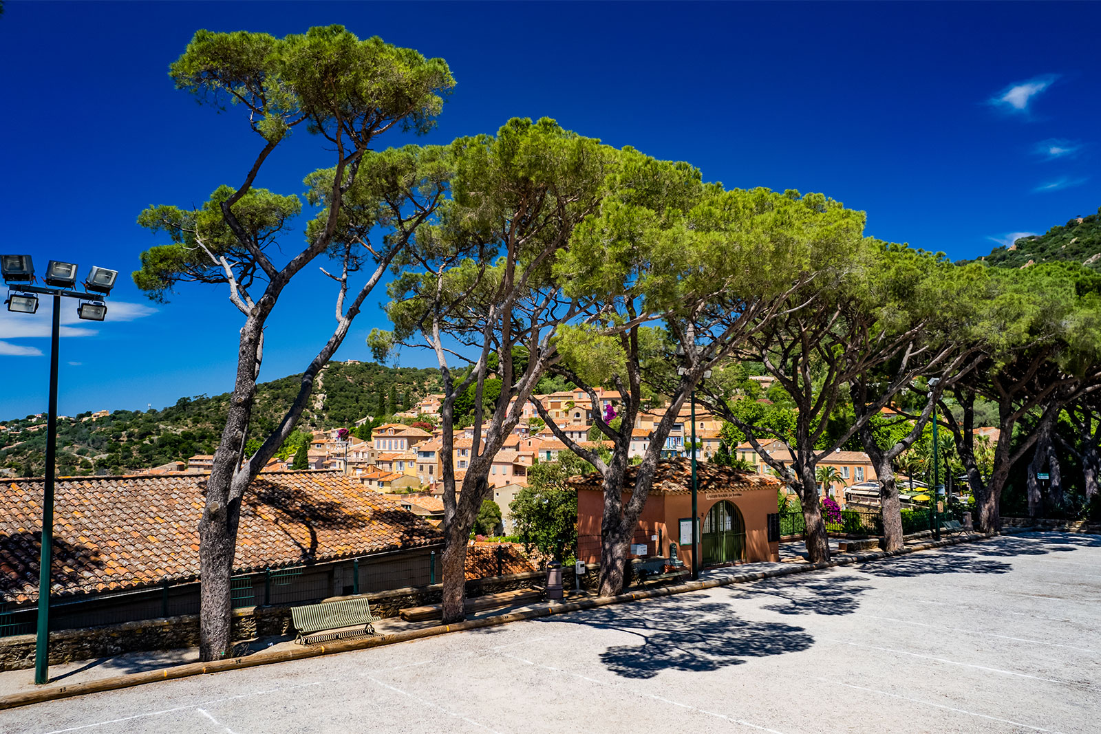 Place Saint-François Bormes les Mimosas