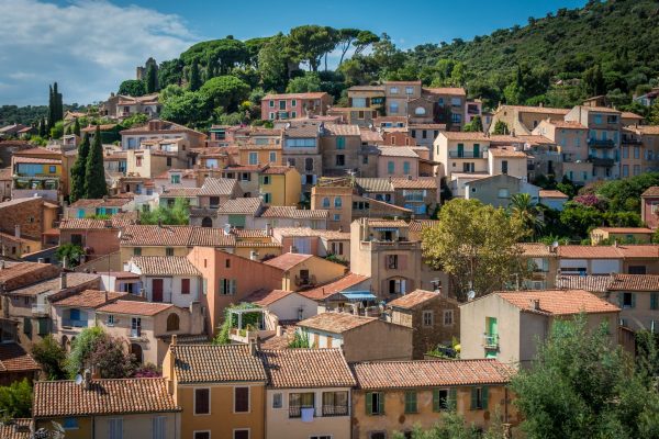 Vue du village de Bormes les Mimosas